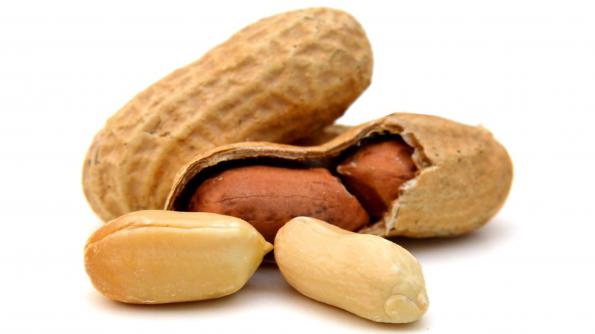 Should Peanuts Be Soaked Before Eating?